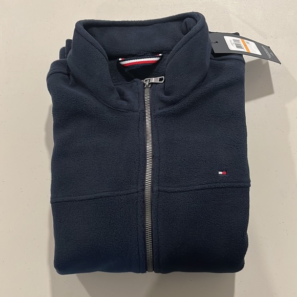 Tommy Hilfiger Men's Classic Zip Front Fleece Jacket. New with tags - Picture 3 of 4